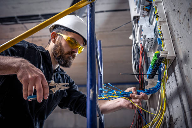 Best Licensed Electrician  in Eastman, GA